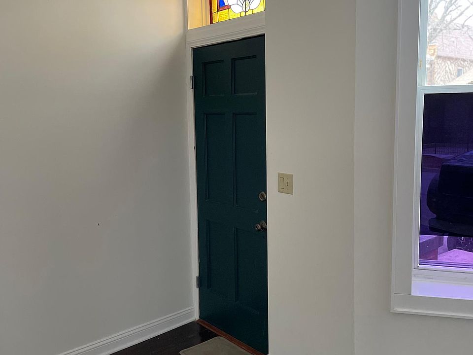 1st image of 3844 S Wood St Floor 1