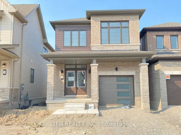 18 Monteith Dr, Brantford, ON N3T 0W6