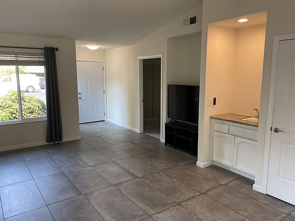 3rd image of 7138 Gardenvine Ave