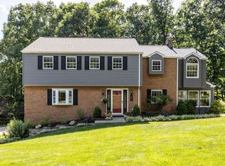 2502 Saddle Dr, Allison Park, PA 15101