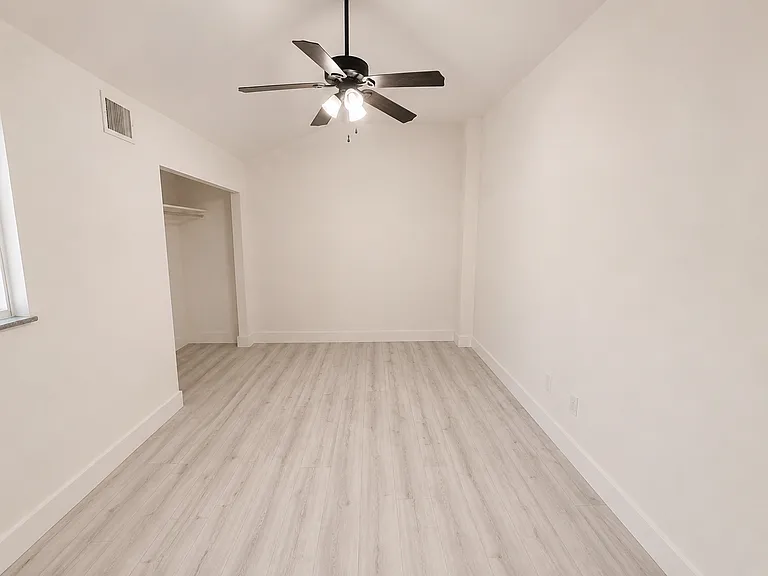 22466 Thousand Pines Ln — Photo 18