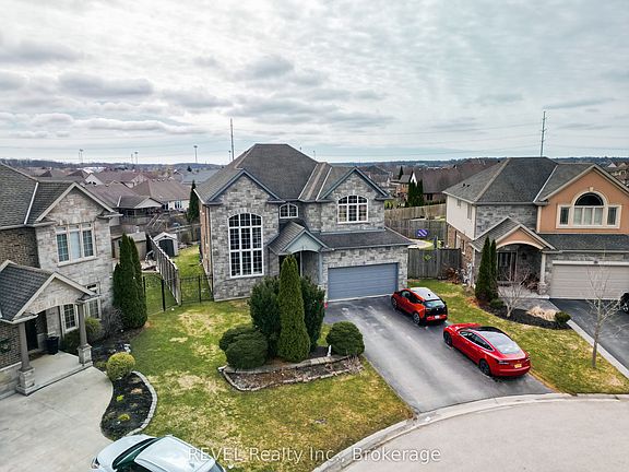 2nd image of 6600 Richard Cres