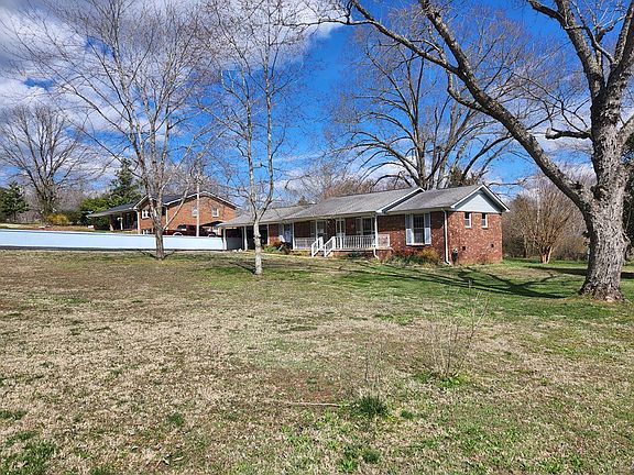 3rd image of 258 Benco Hills Dr