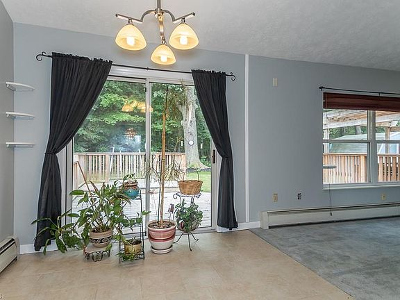 5th image of 757 Sherwood Dr