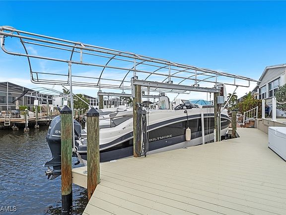 4th image of 3015 Skipper Ln
