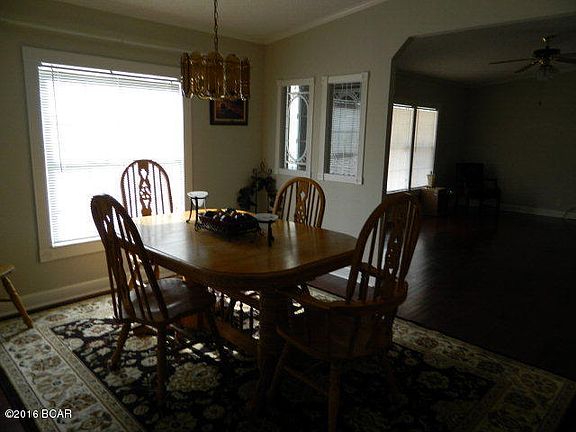5th image of 434 Wisteria Ln
