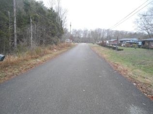 496 Forest Cir, Sparta, TN 38583