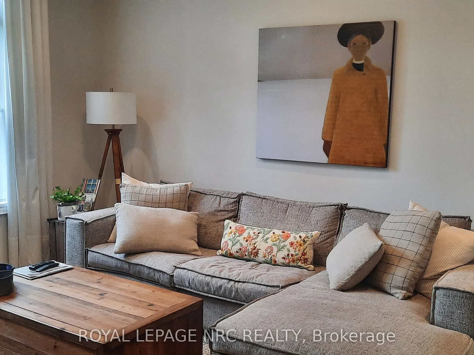 3 bed, $3,500 — Photo 4