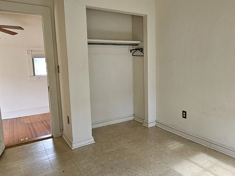 106 NW 3rd Ave #2 — Photo 7