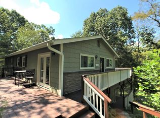 31 Arco Rd, Asheville, NC 28805