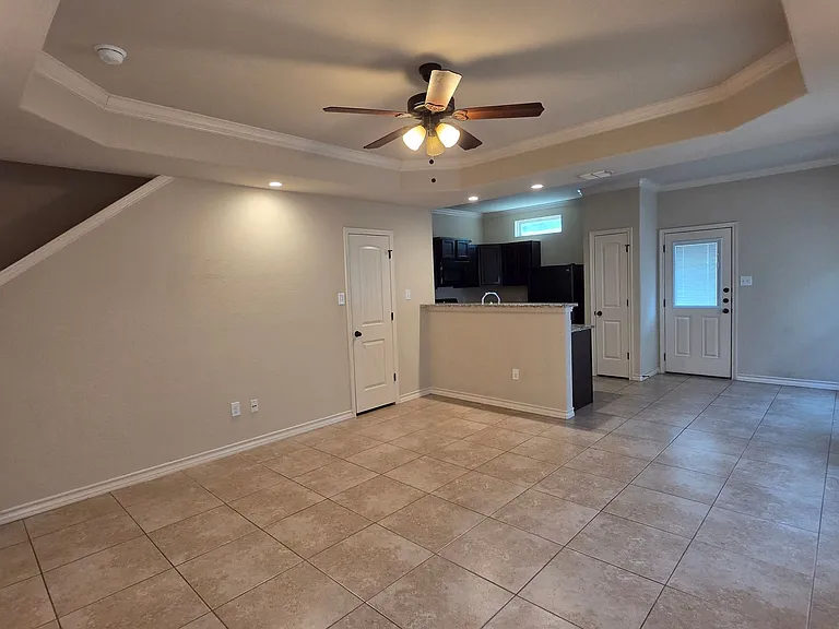 6650 Mia Way #101 — Photo 4
