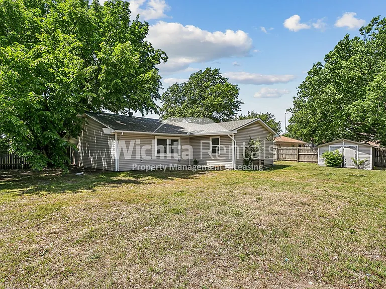 4549 S Washington Ct — Photo 13