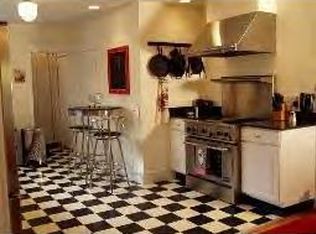 24 Germain St, Worcester, MA 01602