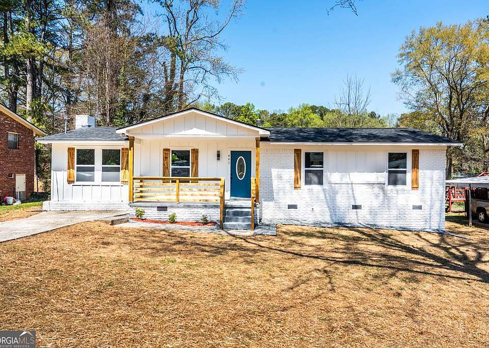 1st image of 661 Inglewood Dr SE