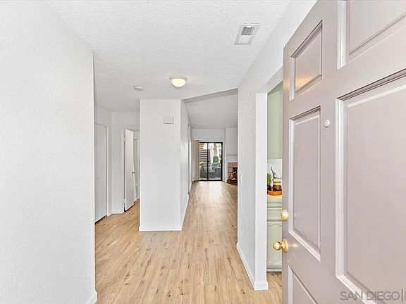 5th image of 956 Lupine Hills Dr Unit 47