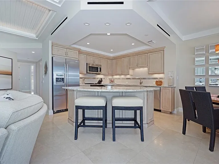 9577 Gulf Shore Dr W #504 — Photo 11