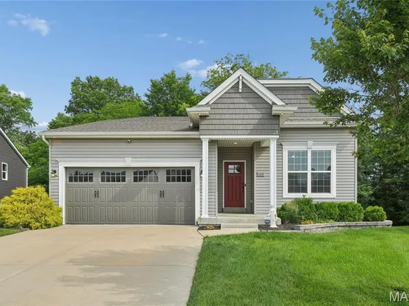 1117 River Oak Ct, Saint Paul, MO 63366