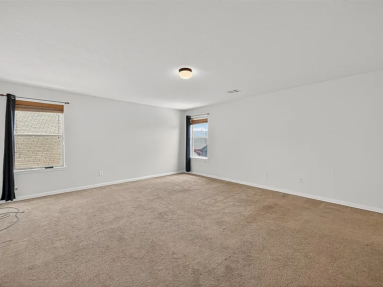 16547 Lanesborough Dr — Photo 36