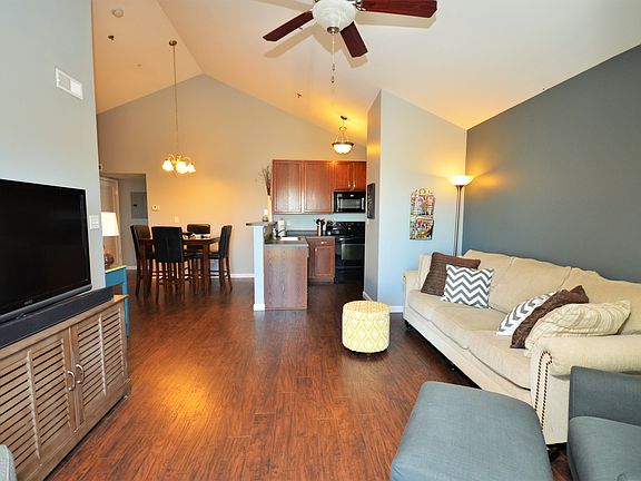 Laura Shucart 314-226-4595