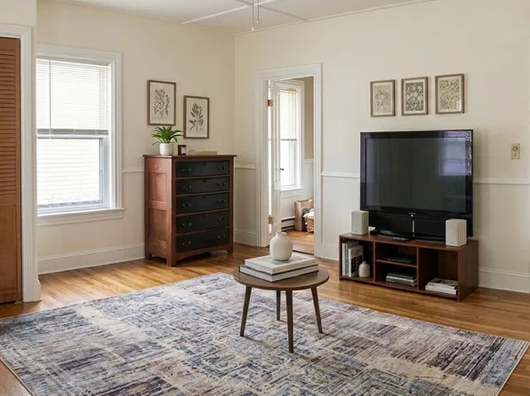 (undisclosed Address), Attleboro, MA 02703