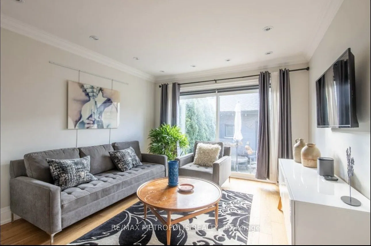 1 bed, $4,000 — Photo 3