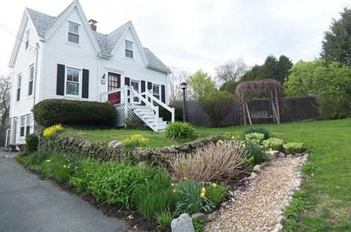 1st image of 6 Hersey Ave
