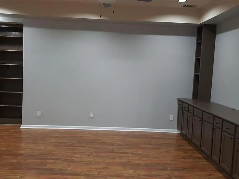 3885 Waterford Dr — Photo 26