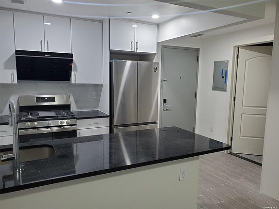 2nd image of 144-27 Sanford Ave #2