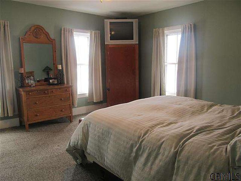 4th image of 118 FREEDS Road