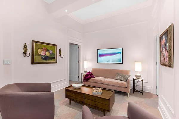 Sold by Douglas Elliman | media 9