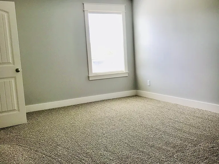 3038 Oxford Dr — Photo 14