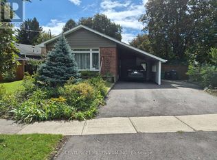 40 Meadowland Dr, Brampton, ON L6W 2R4