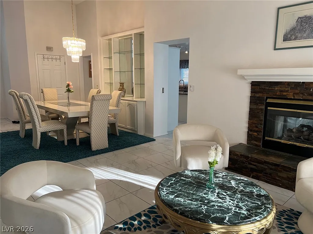 2 bed, 2.0 bath, 1749 sqft, $2,850 — Photo 4