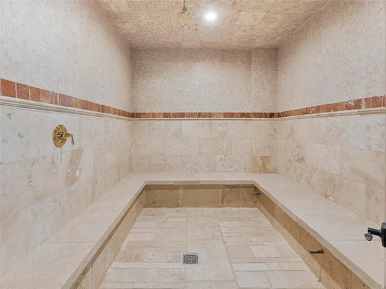 6420 Riverside Dr NW — Photo 92