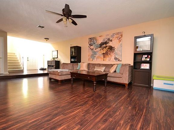 3rd image of 1447 S Chickasaw Trl #12