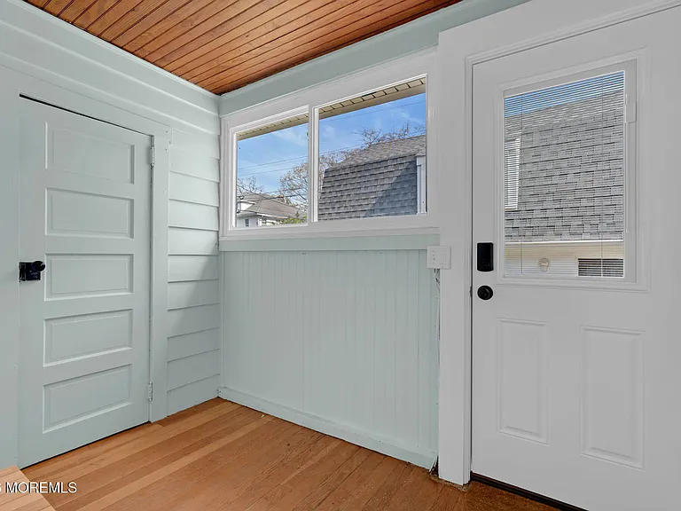 115 Grassmere Ave — Photo 34