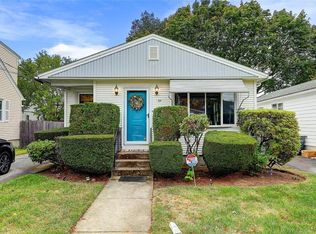 77 Devonshire St, Providence, RI 02908