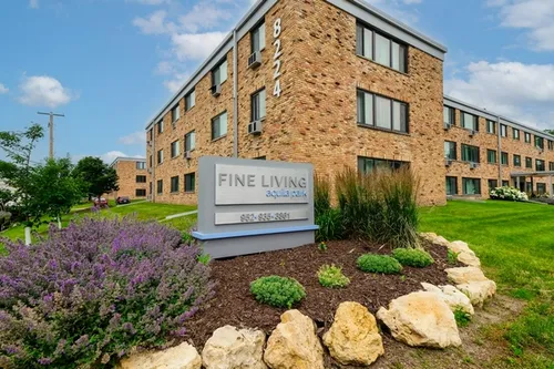 Fine Living at Aquila Park & Royal Park Photo 1