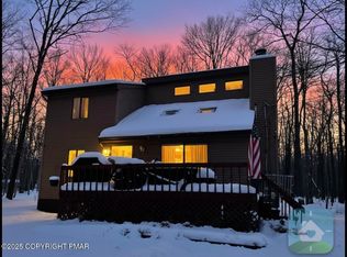 72 E Creek View Dr #N1948, Gouldsboro, PA 18424