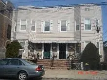 10427 49th Ave photo 1