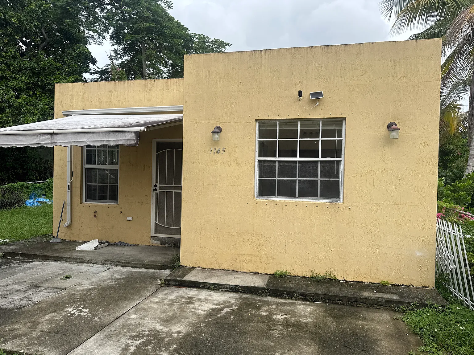 2 bed, 600 sqft, $2,250 — Photo 2