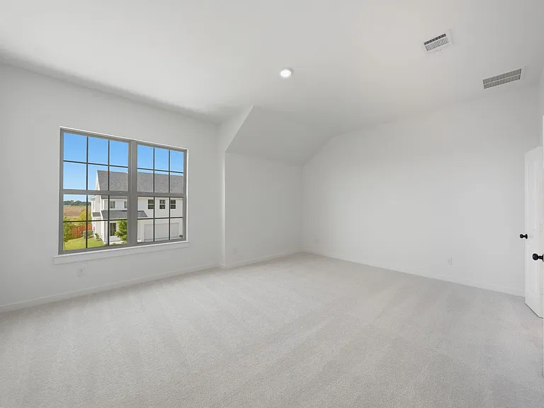 336 Chestnut St — Photo 17