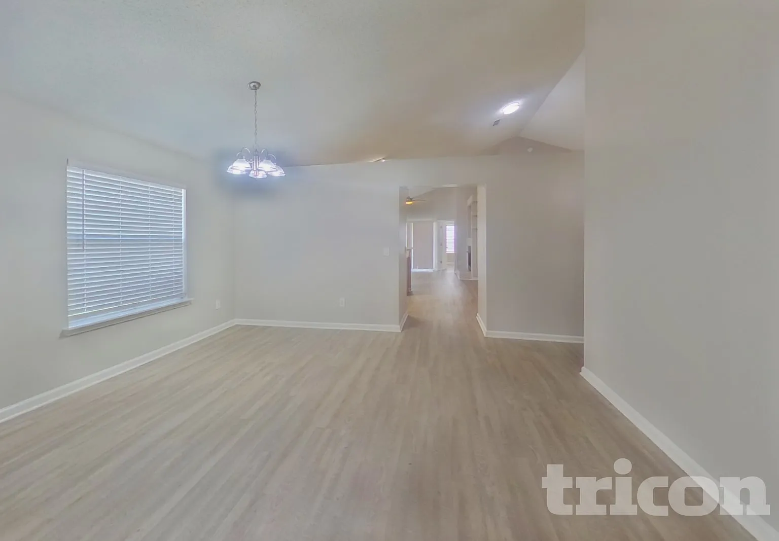 12048 Coachman Lakes Way Jacksonville FL — Photo 4
