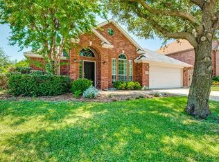 4106 Windy Meadow Dr, Corinth, TX 76208