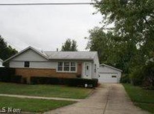 849 Hollywood Blvd, Elyria, OH 44035