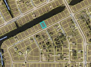 1023 NE 37th Ter, Cape Coral, FL 33909