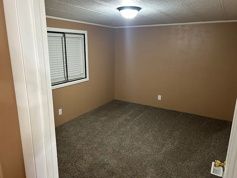 209 Pintler St — Photo 30
