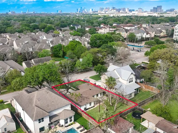 3221 Durhill St, Houston, TX 77025