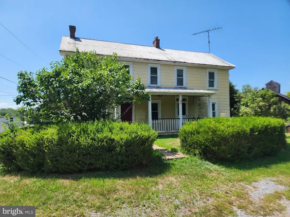 1006 Circle Dr, Keymar, MD 21757