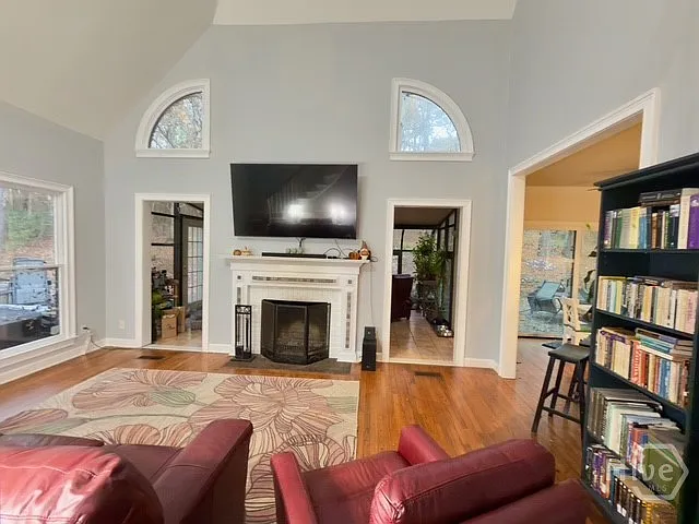 335 Millstone Cir — Photo 6